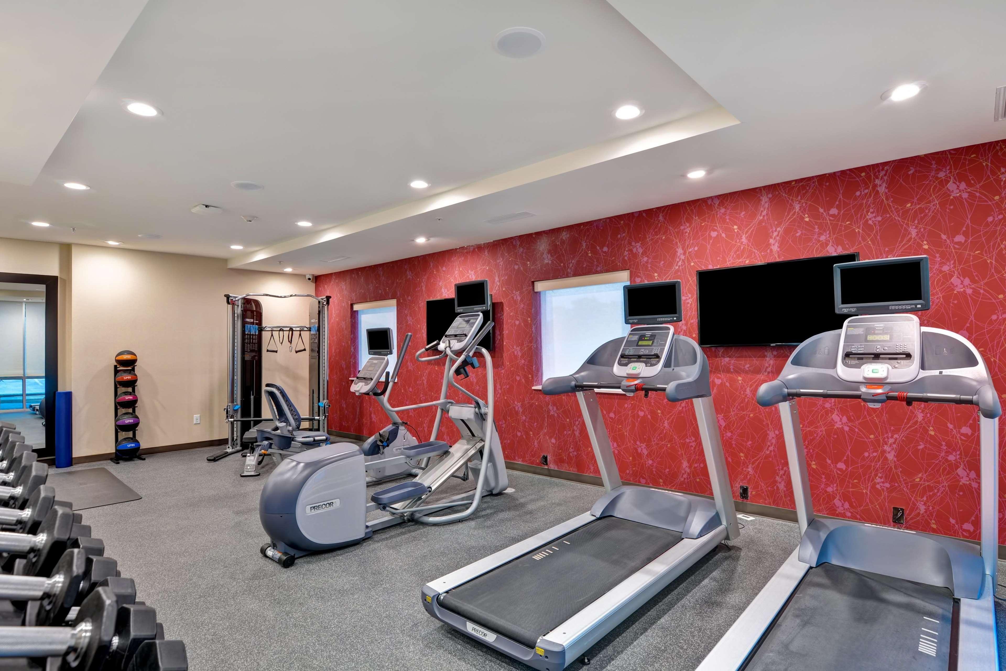 Home2 Suites By Hilton Hot Springs Exterior foto